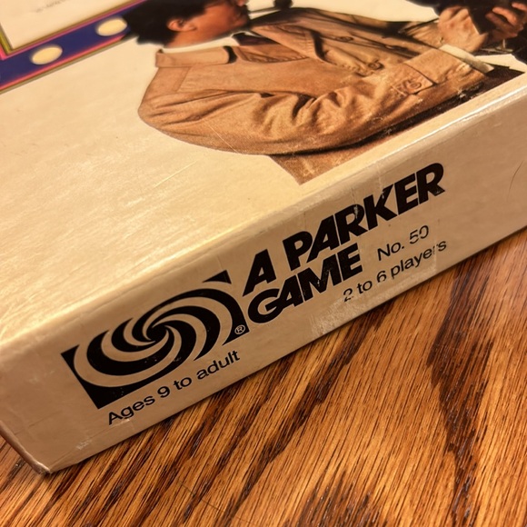 Vintage 1976 Whosit? The Star-Studded Guessing Game by Parker Brothers No 50 - Picture 3 of 16